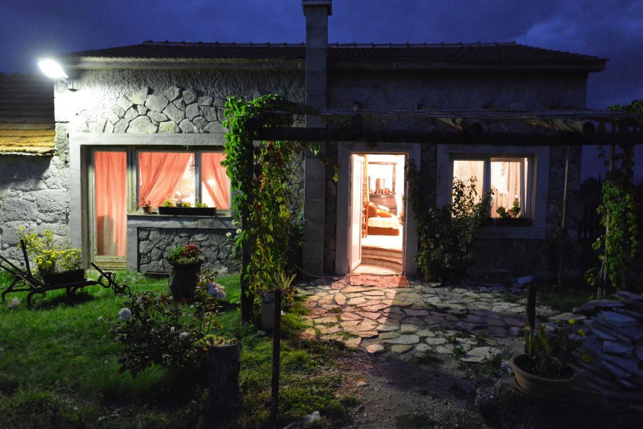 Villa Kuca Za Odmor Joko I Jeka Bogatić Exterior foto