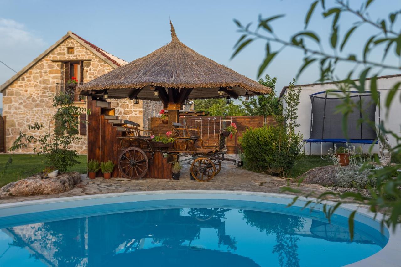 Villa Kuca Za Odmor Joko I Jeka Bogatić Exterior foto